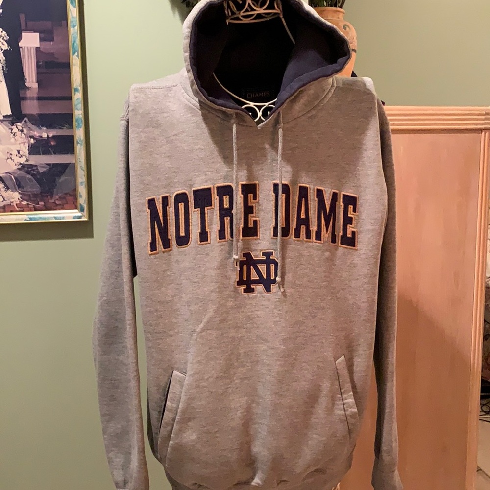 Norte Dame Gray Hoodie, smoke & pet free home